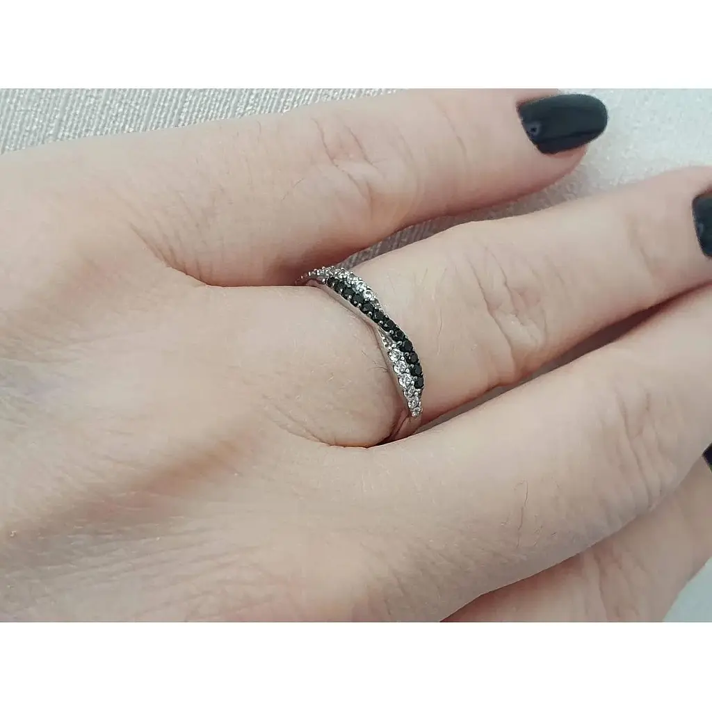 Срібне кільце Qvaliz з фіанітами. 901-00322 17 - фото 2