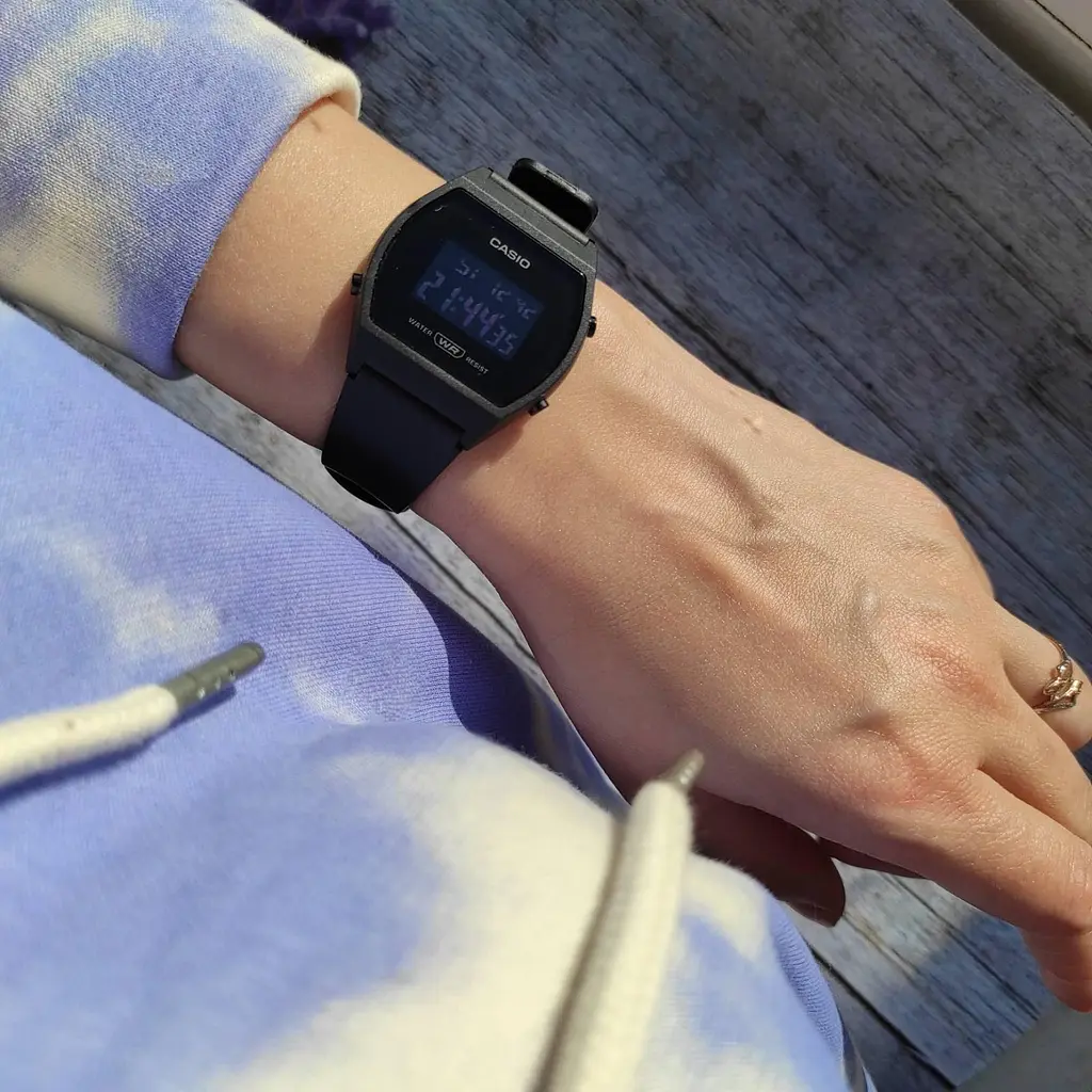 Годинник Casio LW-204-1BEF - фото 5