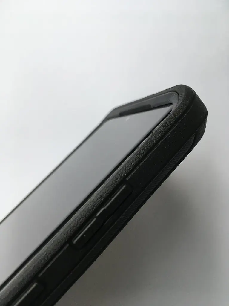 Чохол протиударний із кліпсою-підставкою OtterBox Defender Series 77-81253 для Samsung Galaxy S21 Ultra (6.8") Black - фото 5