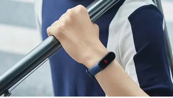 Фитнес-браслет XiaomiXiaomi Band 4 Blue (MGW4049CN) - фото 4