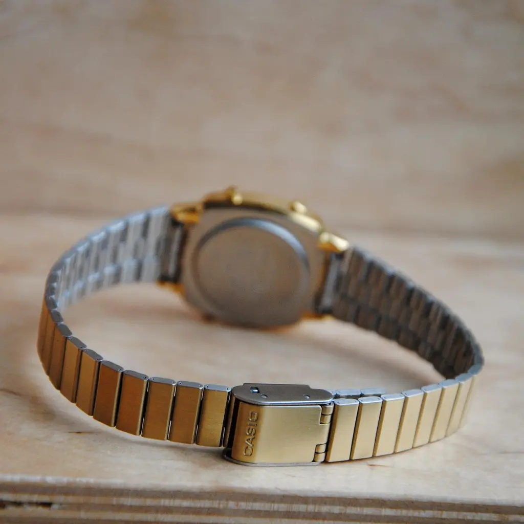 Годинник Casio LA670WGA-6DF - фото 4