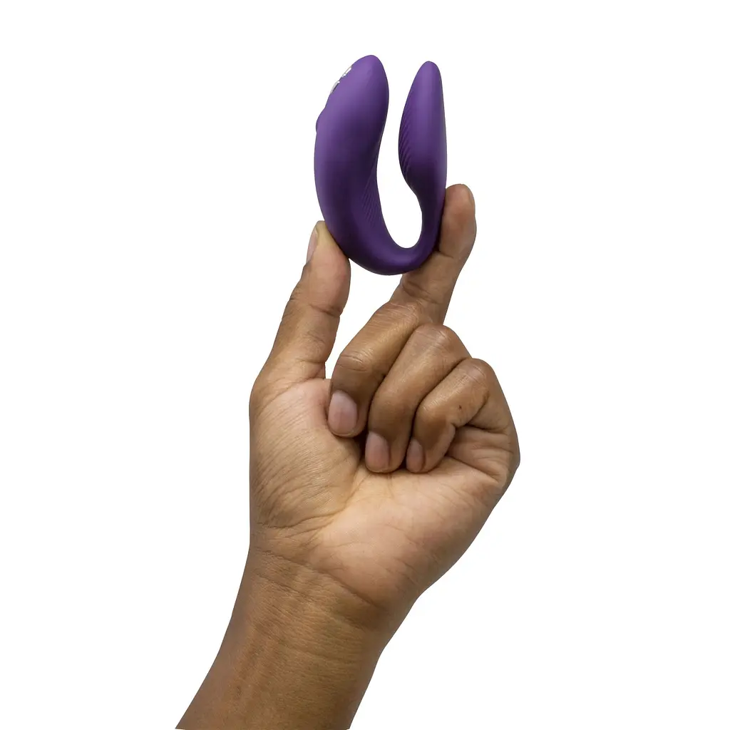 Смарт-вібратор для пар We-Vibe Chorus Purple, сенсорне керування вібраціями стисненням пульта - фото 13