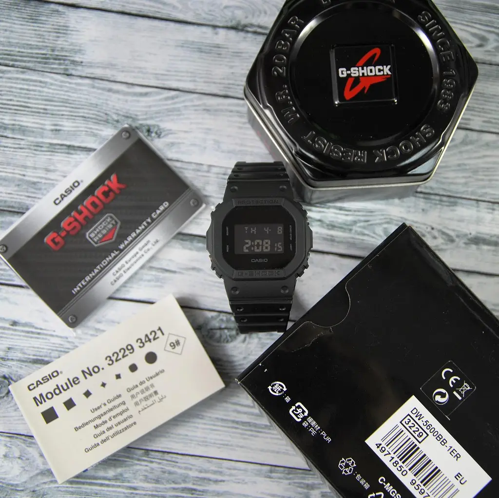 Годинник Casio DW-5600BB-1ER - фото 7