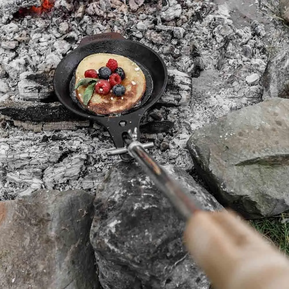 Сковорода чугунная Petromax Cast-Iron Campfire Pan (1017-l-fp17) - фото 2