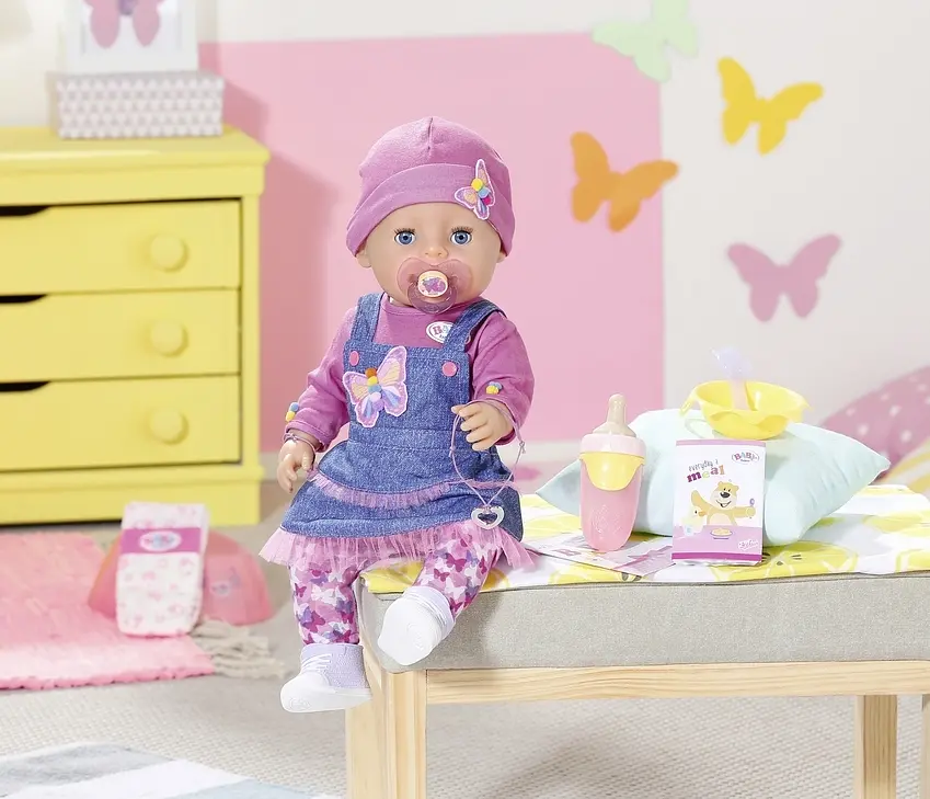 Кукла Baby Born Нежные объятия Джинсовый лук, с аксессуарами, 43 см (831298) - фото 4