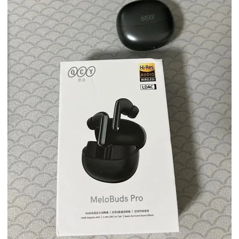 Бездротові навушники QCY MeloBuds Pro (HT08) TWS стерео гарнітура в кейсі - фото 7