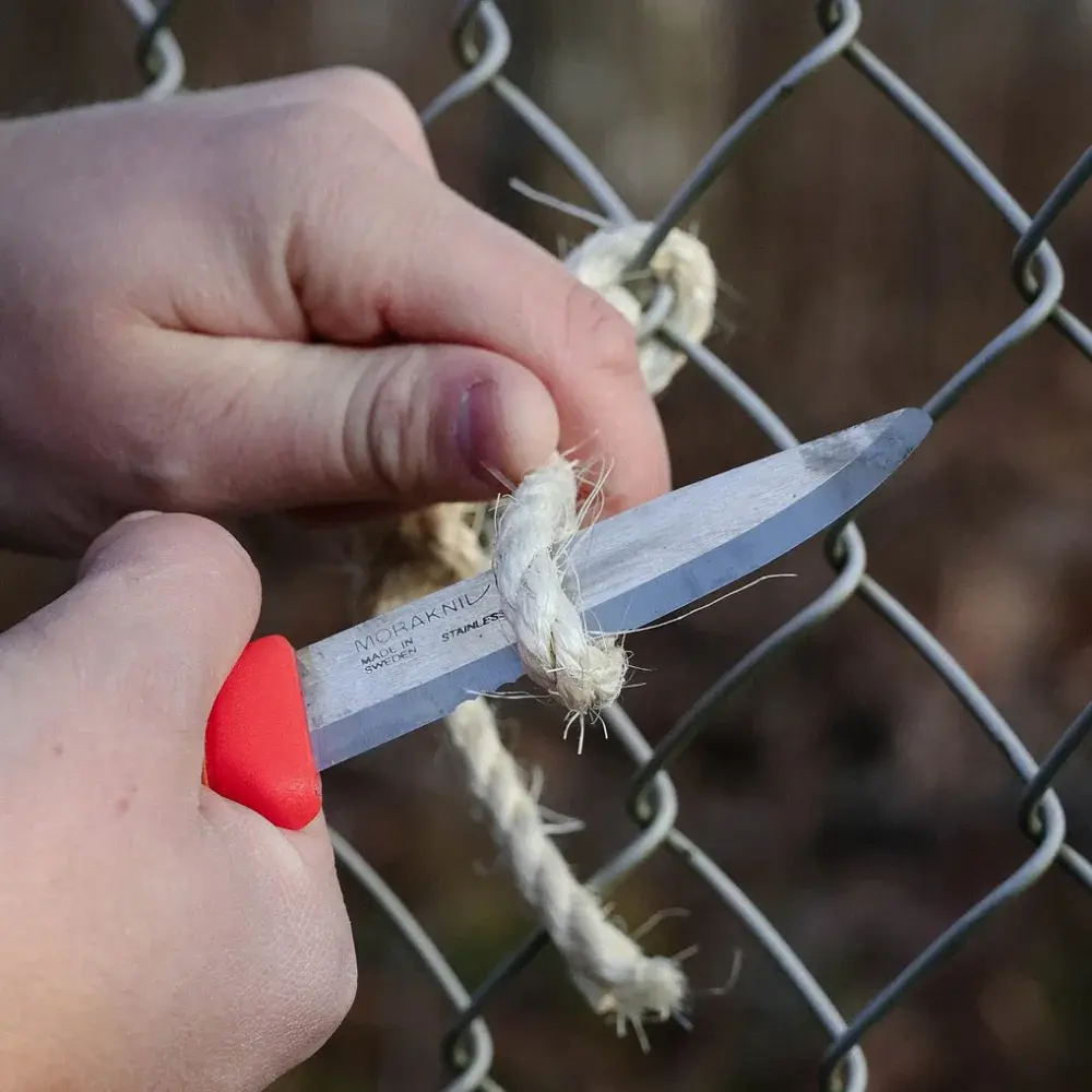 Ніж Morakniv Companion Spark Emergency S Red - фото 6