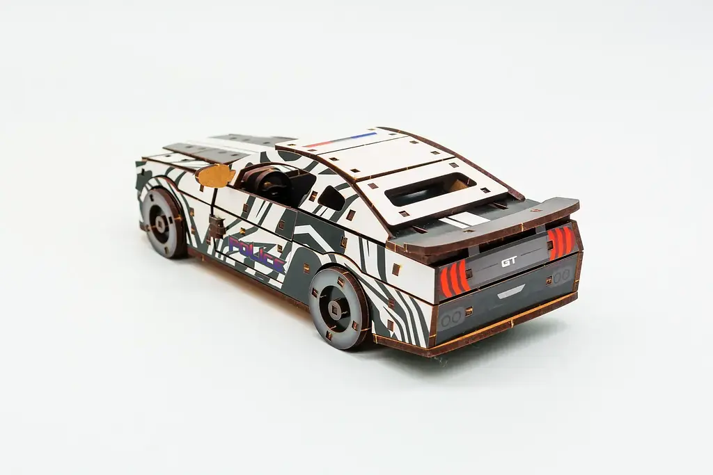 Дерев'яний 3D конструктор Поліцейська машина Muscle Car GT (біла) - фото 3