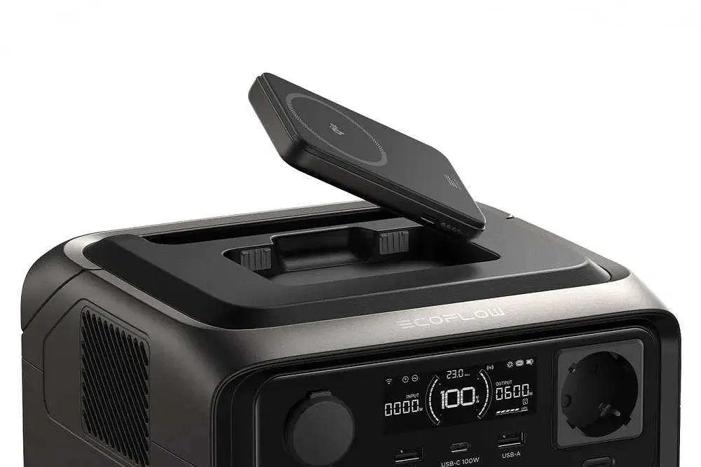 Зарядна станція EcoFlow RIVER 3 Max Plus Wireless (EFRIVER3MP-Wireless-EU-CBOX) - фото 4