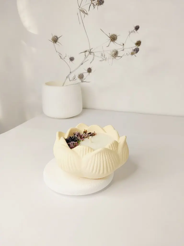 Еко свічка Svich Shop Жовтий лотос у подарунковій коробці - фото 4