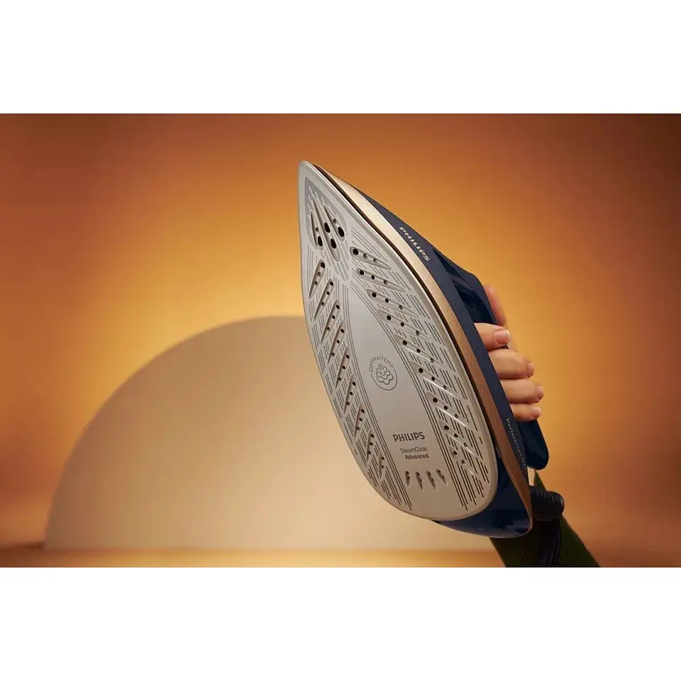 Утюг-парогенератор Philips PerfectCare 6000 Series 2400 Вт сине-золотой (PSG6066/20) - фото 14
