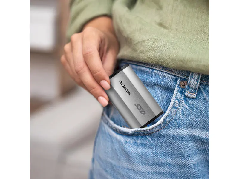 SSD-накопичувач ADATA SD810 2 TB (SD810-2000G-CSG) - фото 7