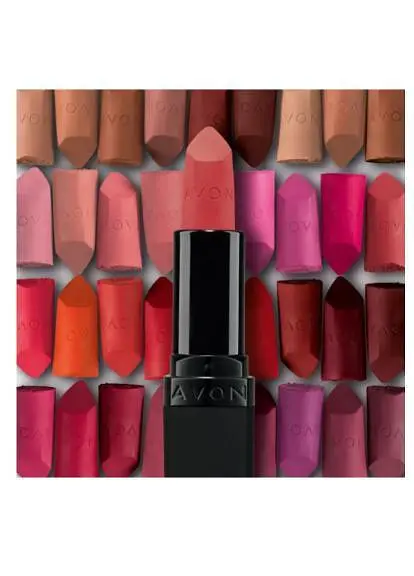 Зволожувальна матова губна помада Avon Ультра Posh Petal/Пелюстки троянди 3.6 г - фото 3