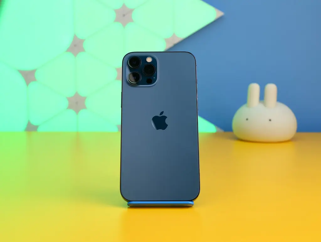Смартфон Apple iPhone 12 Pro Max 256GB Pacific Blue (MGDF3) Б/В [158692] - фото 6