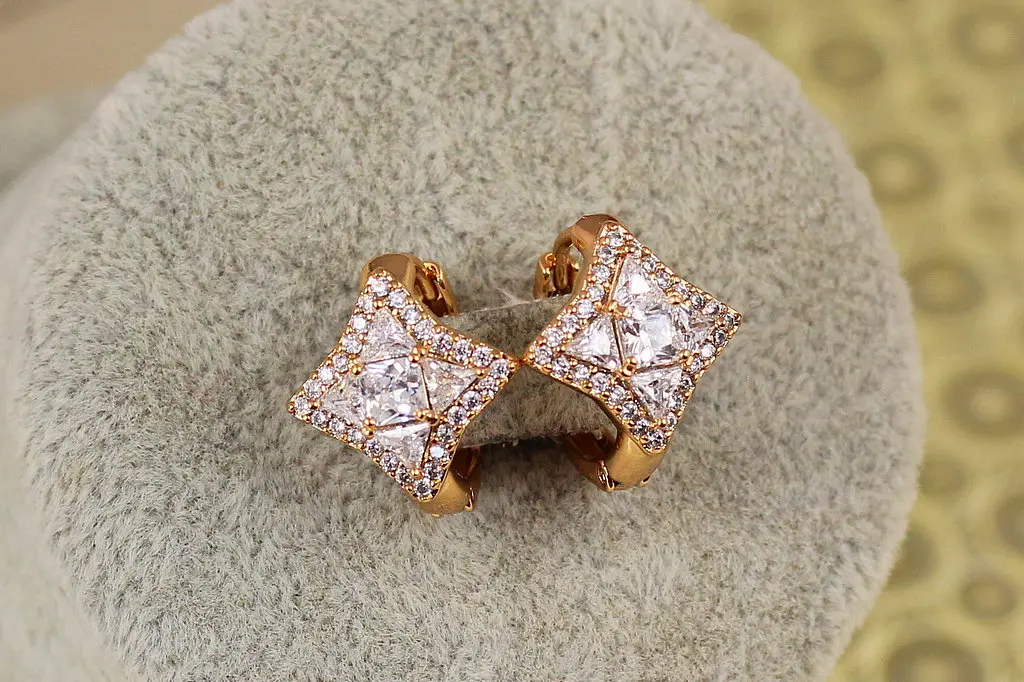 Сережки Xuping Jewelry Золота зірка 1,5 см золотисті - фото 2