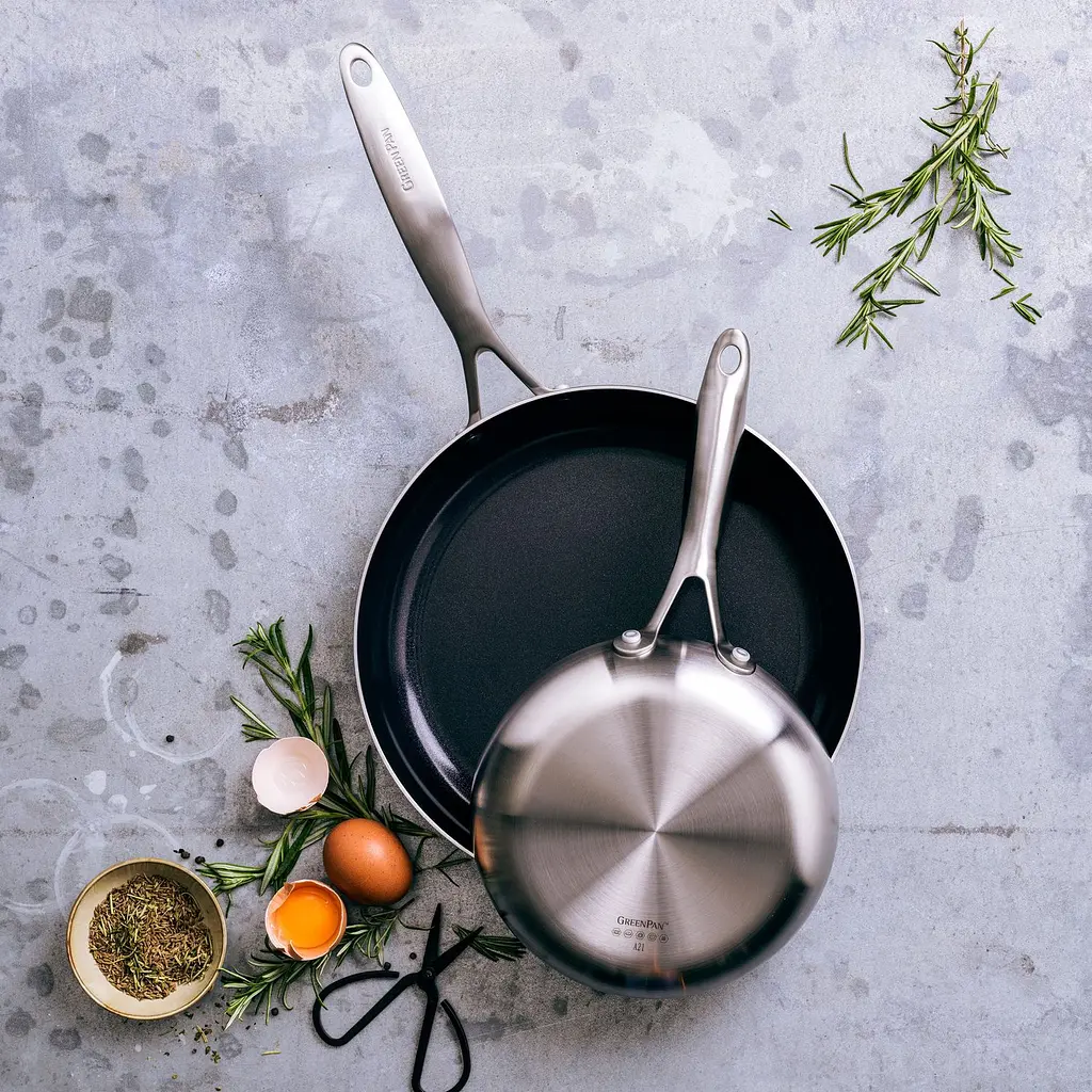 Набір сковорідок GreenPan Geneva 20 см 28 см 2 шт. (CC004783-001) - фото 5