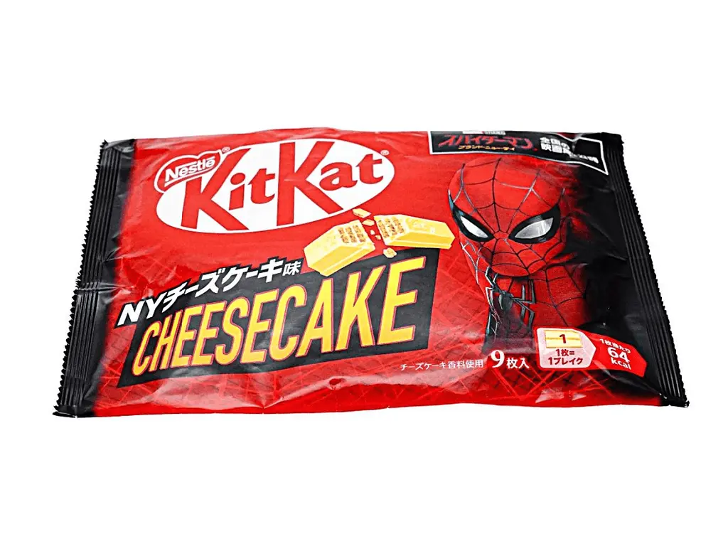 Шоколадні батончики Nestle KitKat Spider-Man New York Cheesecake 9шт х 11.6г - фото 4