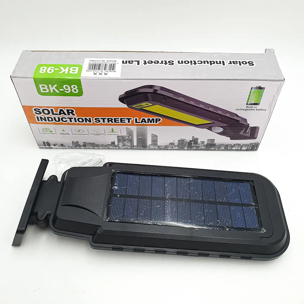 Ліхтар вуличний акумуляторний світильник 2200mA на сонячній батареї LED Solar Street Light BL BK98 COB - фото 3