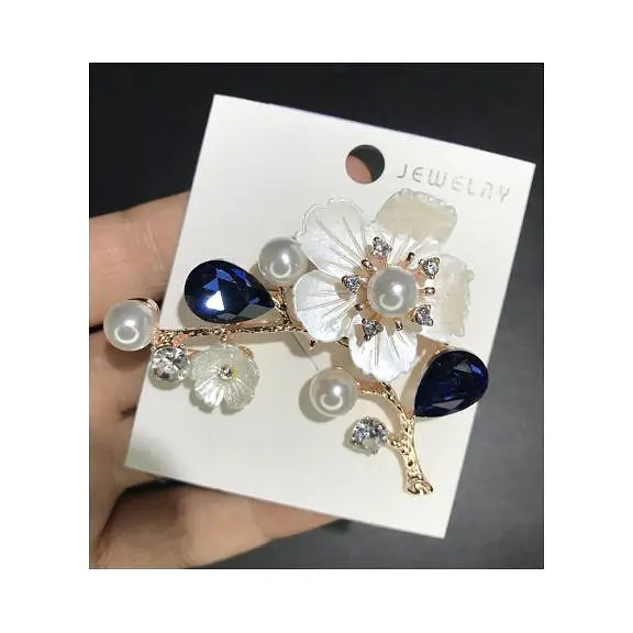 Брошь Цветок сливы синий - фото 2