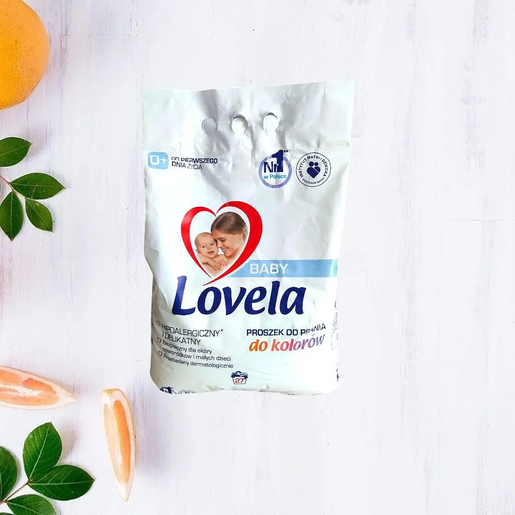 Дитячий пральний порошок Lovela для кольорового 2.7кг
