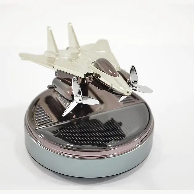 Ароматизатор для автомобіля Винищувач В1 на сонячній батареї Сріблястий - фото 3