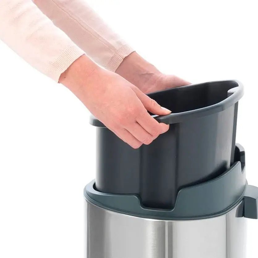 Бак для мусора Brabantia Touch 40 л бежевый (200748) - фото 4