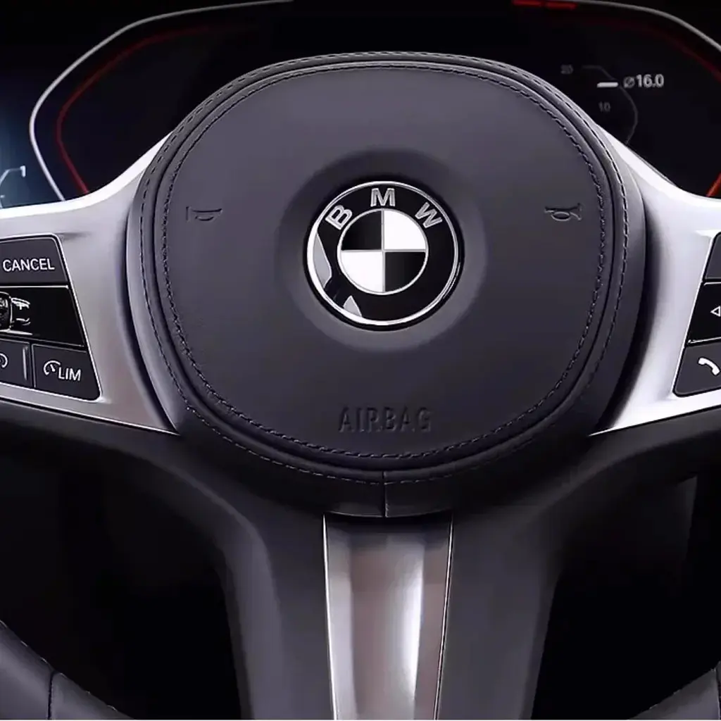 Емблема керма Bmw 45мм чорно-біла з чорним обідком OEM 51148132375 - фото 2