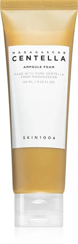 Кремова очищаюча пінка для чутливої шкіри 125 мл SKIN1004 Madagascar Centella Ampoule Foam