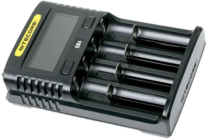 Зарядний пристрій Nitecore UM4 для акумуляторів Li-Ion IMR LiFePO4 - фото 2