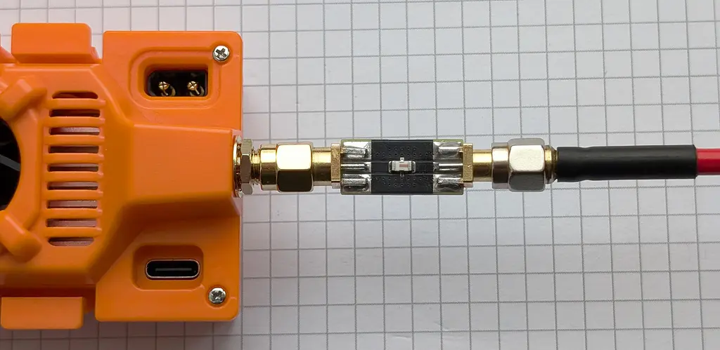 Керамічний фільтр 433 МГц (360 - 560 МГц) - SMA-M - SMA-F Aeronetix - фото 2