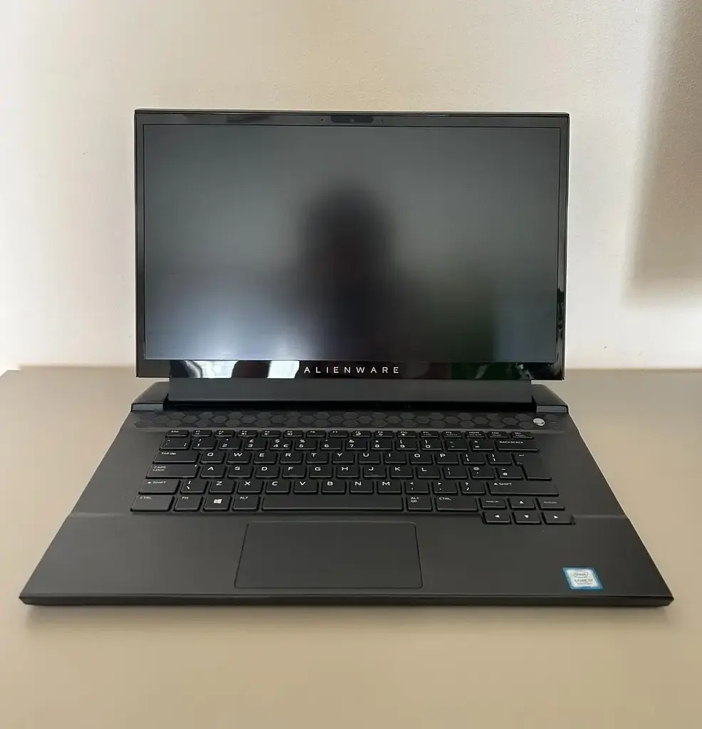 Ноутбук Dell Alienware M15 Intel Core i7 9750H,RTX 2070,DDR4 16Gb SSD m2 1000GB Refurbished