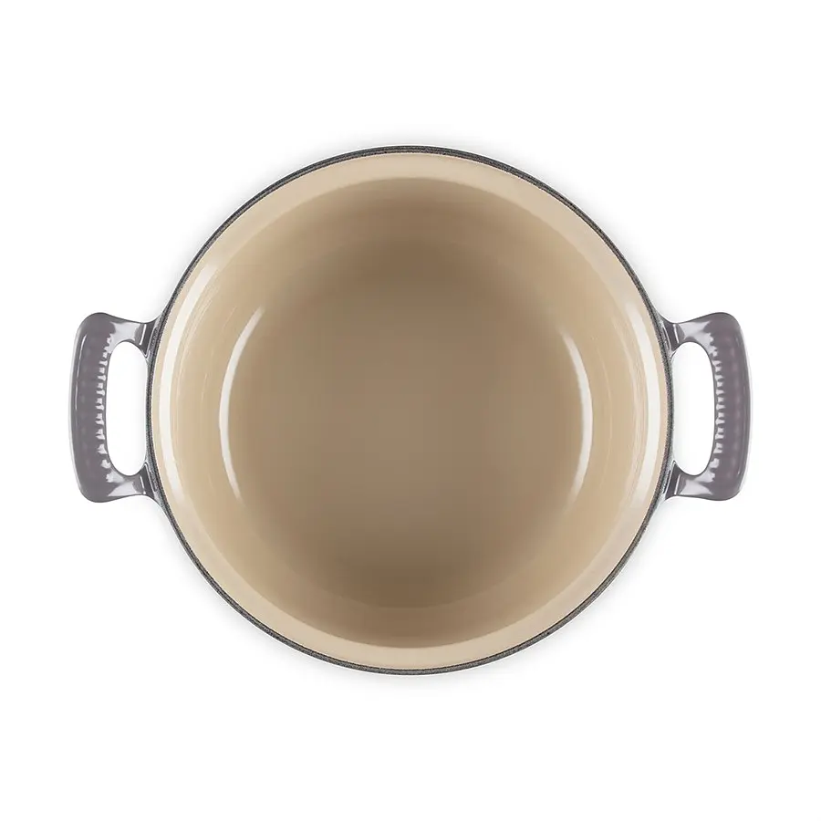 Каструля з кришкою Le Creuset Modern Heritage Round Casserole 21700264442430 4.6 л 26 см чорна - фото 3