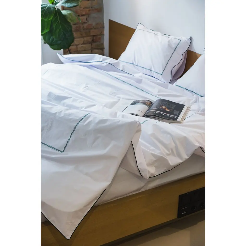 Комплект постельного белья Ecotton Premium евро перкаль вышивка с зеленым кантом (25139) - фото 3