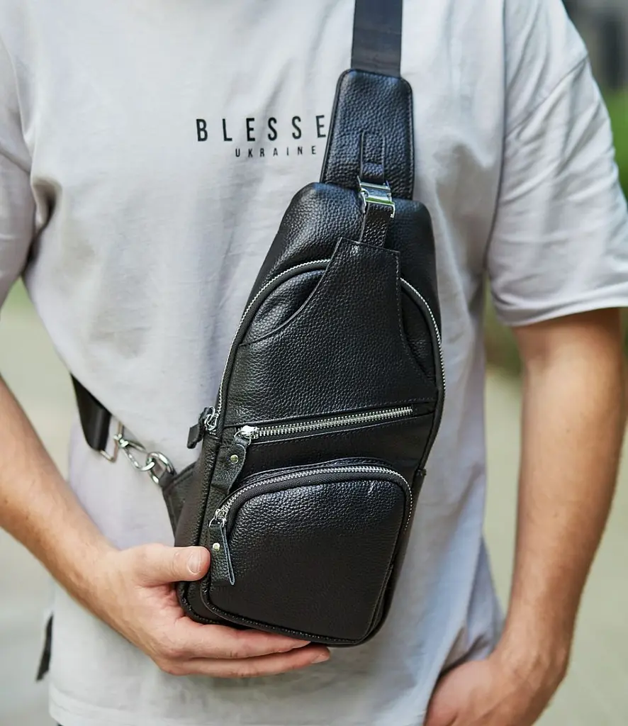 Сумка-слінг чоловіча на плече 17х32х7 шкіряна для міста TIDING BAG MK16094 чорна 17 см - фото 8