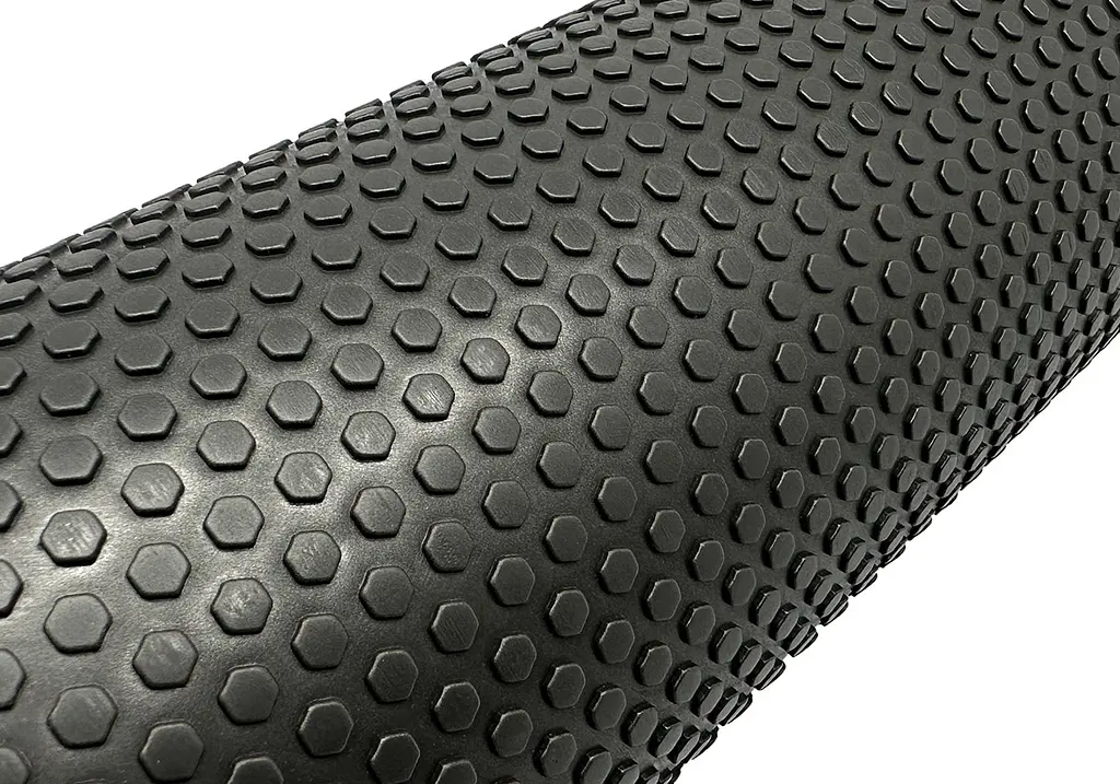 Масажний ролер EasyFit Foam Roller 45 см Чорний (EF-2030-BK) - фото 3