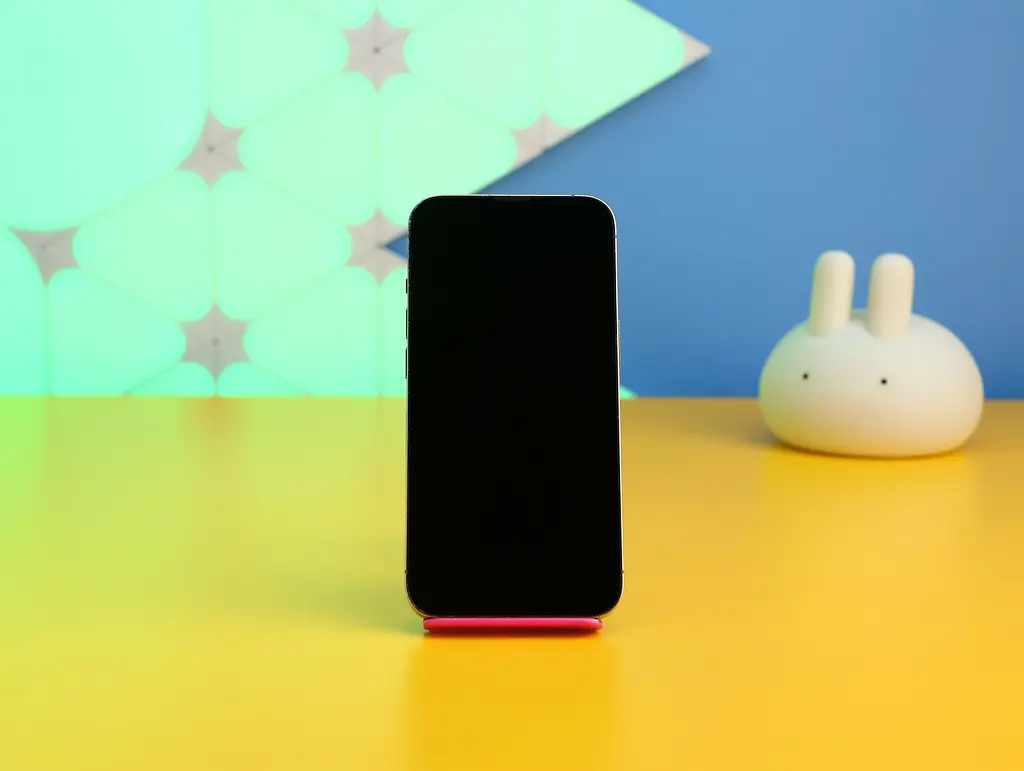 Смартфон Apple iPhone 13 Pro 128GB Gold (MLVC3) Б/В [164142] - фото 3