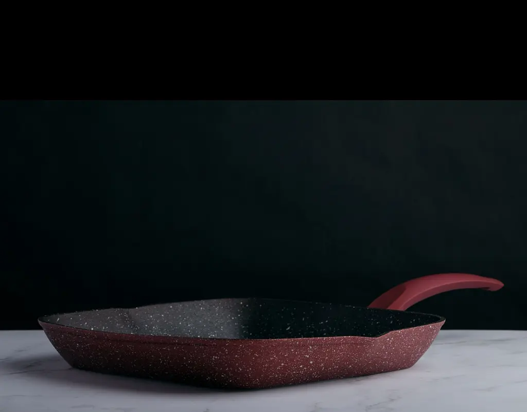 Сковорода-гриль Peper Cherry Lava-Stone 28 см PR-2110-28