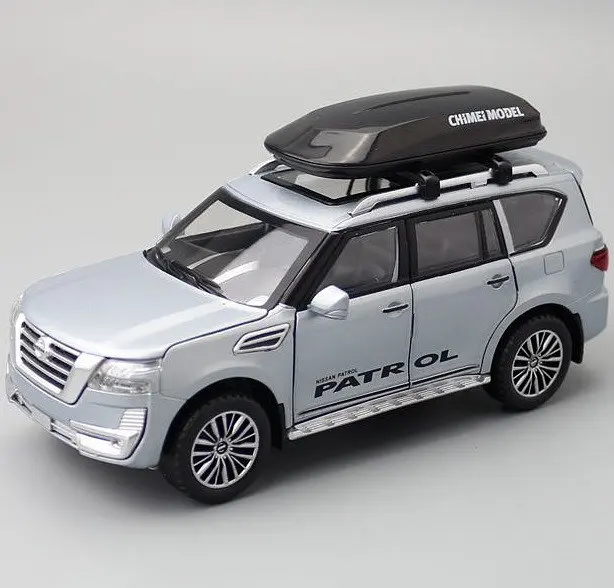Колекційна металева модель автомобіля АвтоЕксперт Nissan Patrol з багажником на даху, інерцією, світлом та звуком 1:32 - фото 3