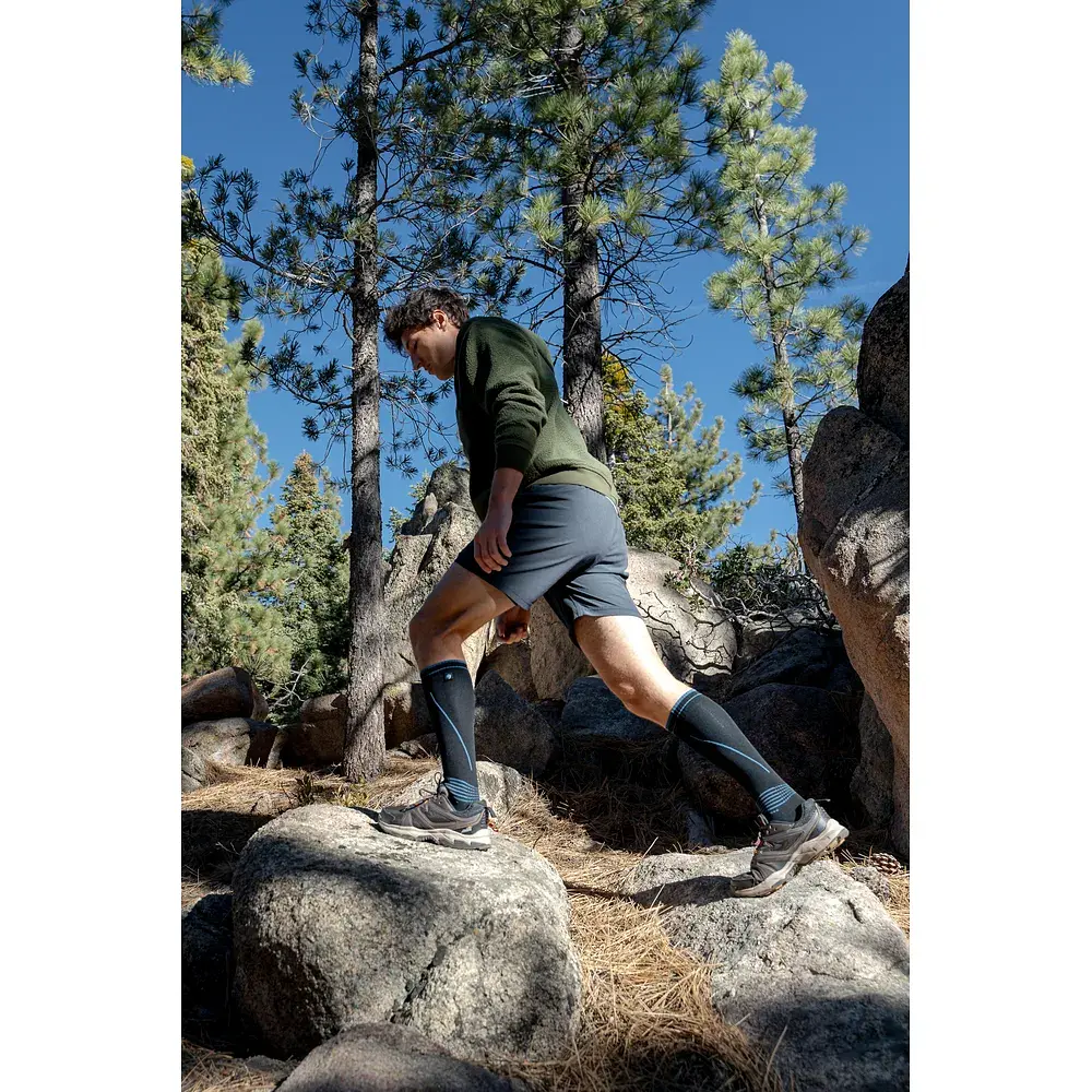 Водонепроникні шкарпетки Dexshell Longlite Socks 2.0, блакитні смужки M (39-42) (DS72506JBB-M) - фото 3