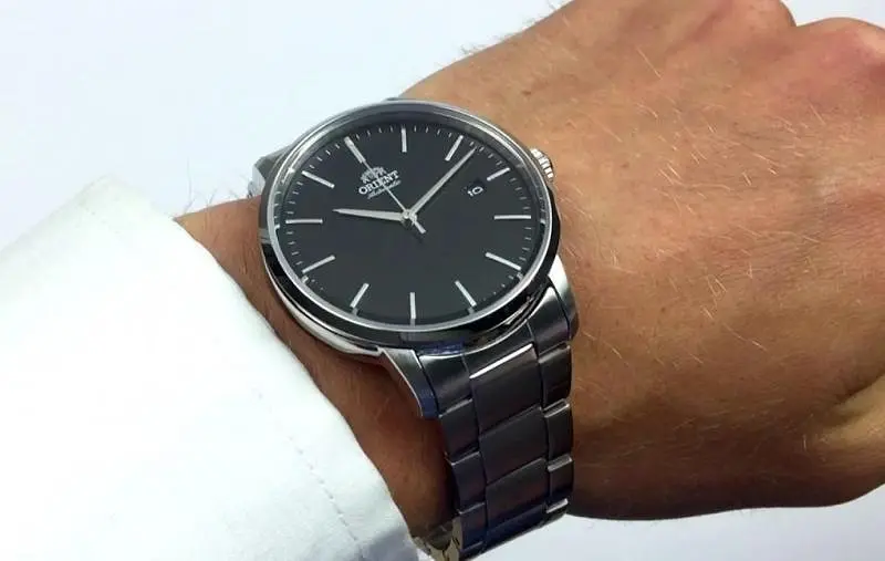 Чоловічий наручний годинник ORIENT RA-AC0E01B10B класичний механічний з автоподзаводом - фото 2
