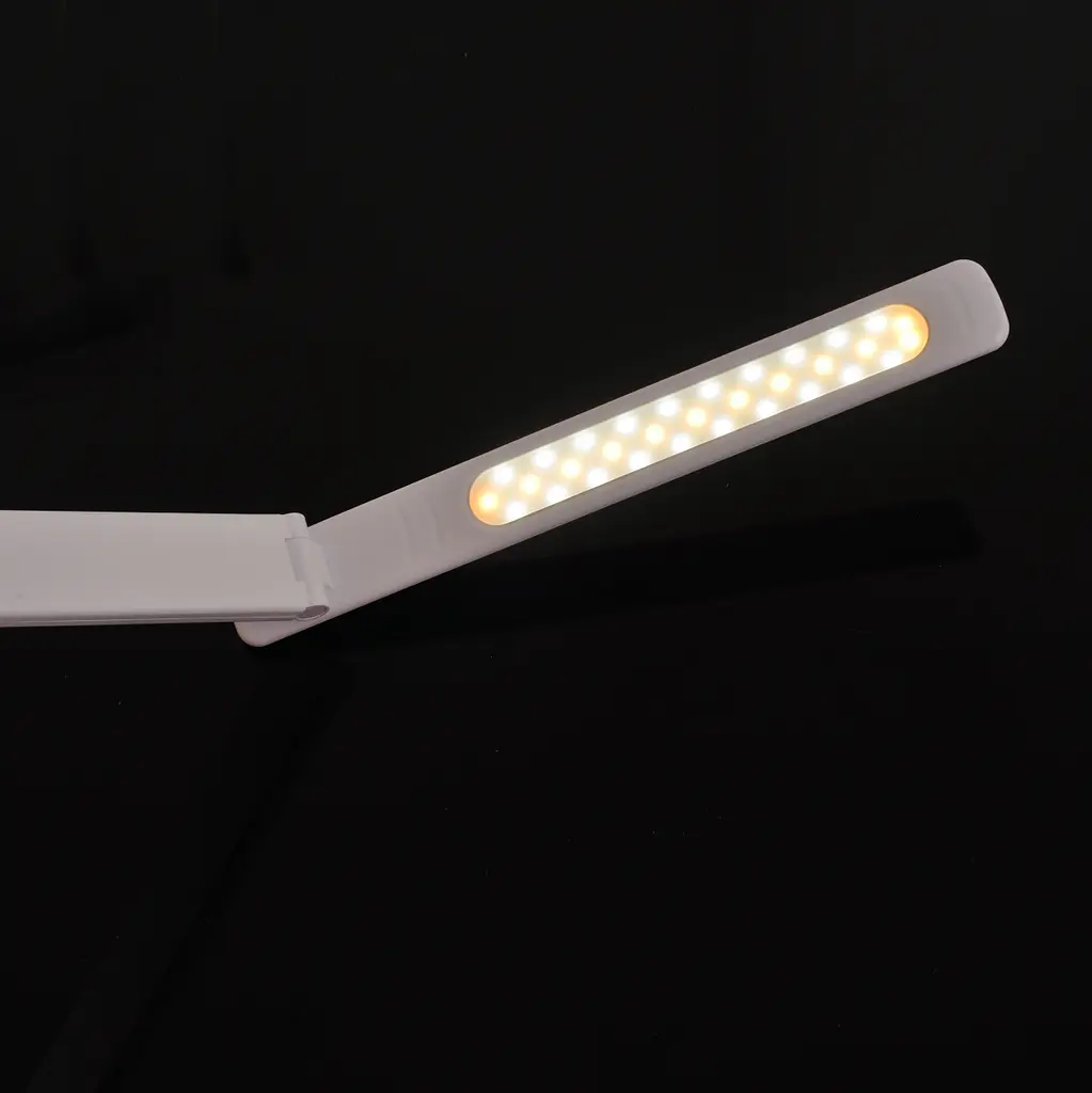 Настольная светодиодная лампа Brille SL-122 LED 8W WH - фото 7