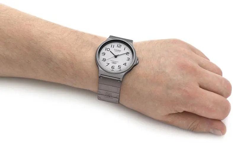 Годинник Casio MQ-24S-8BEF - фото 2
