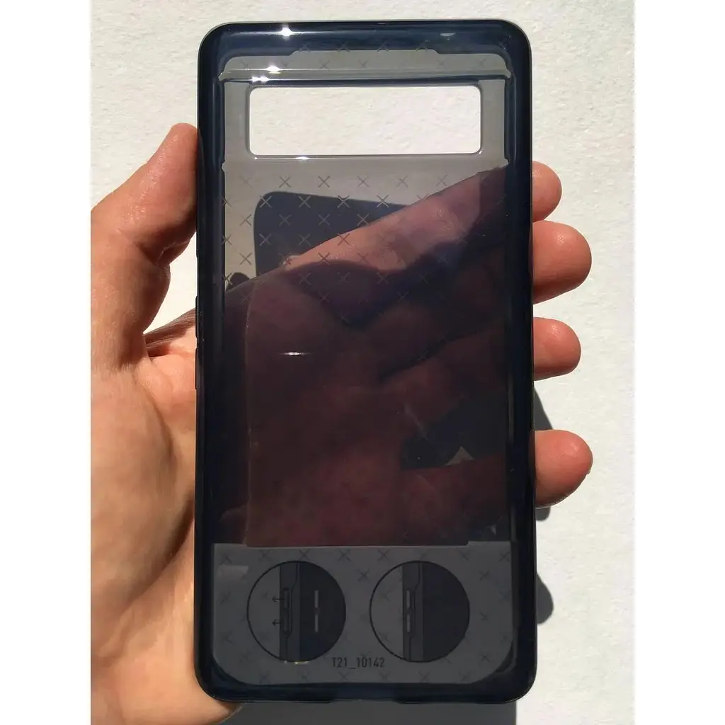 Оригінальний протиударний чохол Tech21 Evo Check Black для Google Pixel 7a (T21-10142) - фото 4