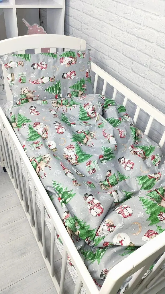 Качественное постельное белье детское новогоднее из хлопка 3+1 120х60 см ElLiz Серый с принтом - фото 2