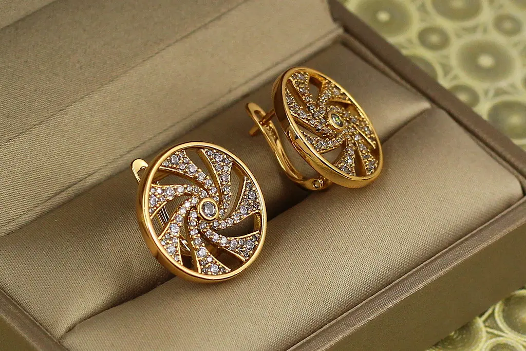 Сережки Xuping Jewelry транс 1,9 см золотисті