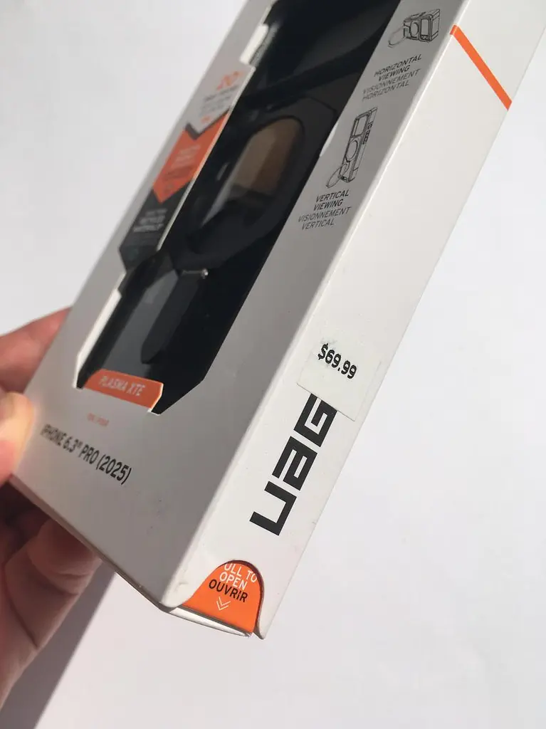 Оригінальний протиударний чохол для iPhone 17 Pro UAG Plasma XTE MagSafe Black 114527114034 з підставкою - фото 4