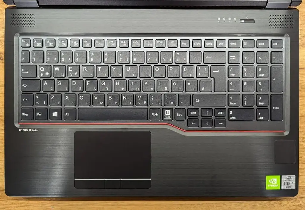 Ноутбук Fujitsu Celsius H7510 15.6" FullHD IPS/Intel Core i7-10850H/32GB DDR4/SSD 512GB/ Nvidia Quadro T1000 4GB/ (02-FU-H7510-15-32-512-A) Б/в - фото 4