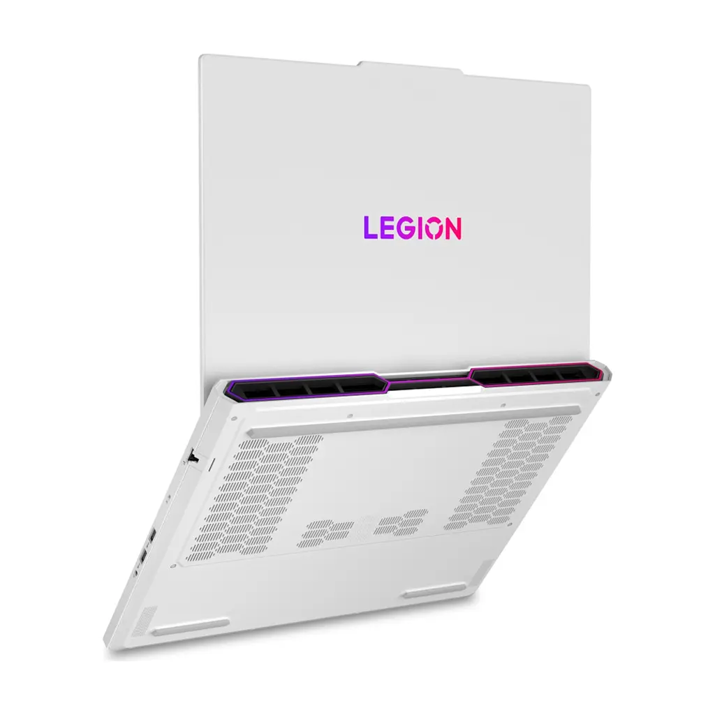 Ноутбук Lenovo Legion Pro 7 16IAX10H (83F500RJRA) - фото 2