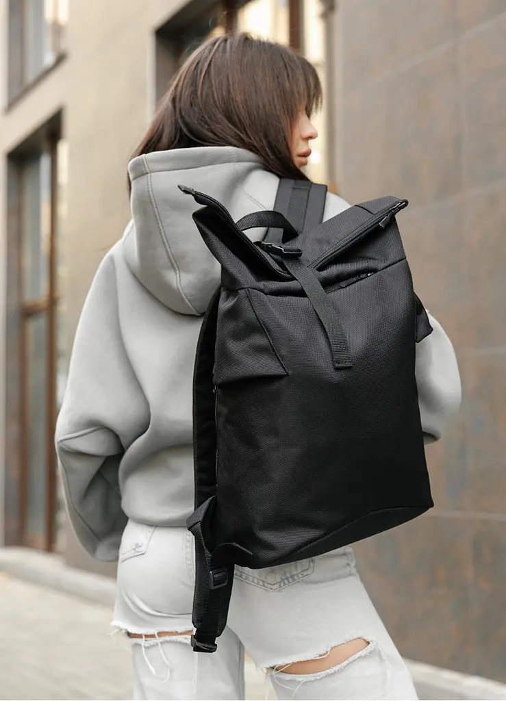 Жіночий рюкзак Sambag RollTop KZN чорний 41 х 27 х 18 см (24300065) - фото 2