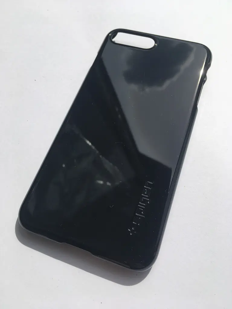Оригінальний чохол для iPhone 8 Plus/7 Plus Spigen Thin Fit Jet Black 055CS22240 - фото 3